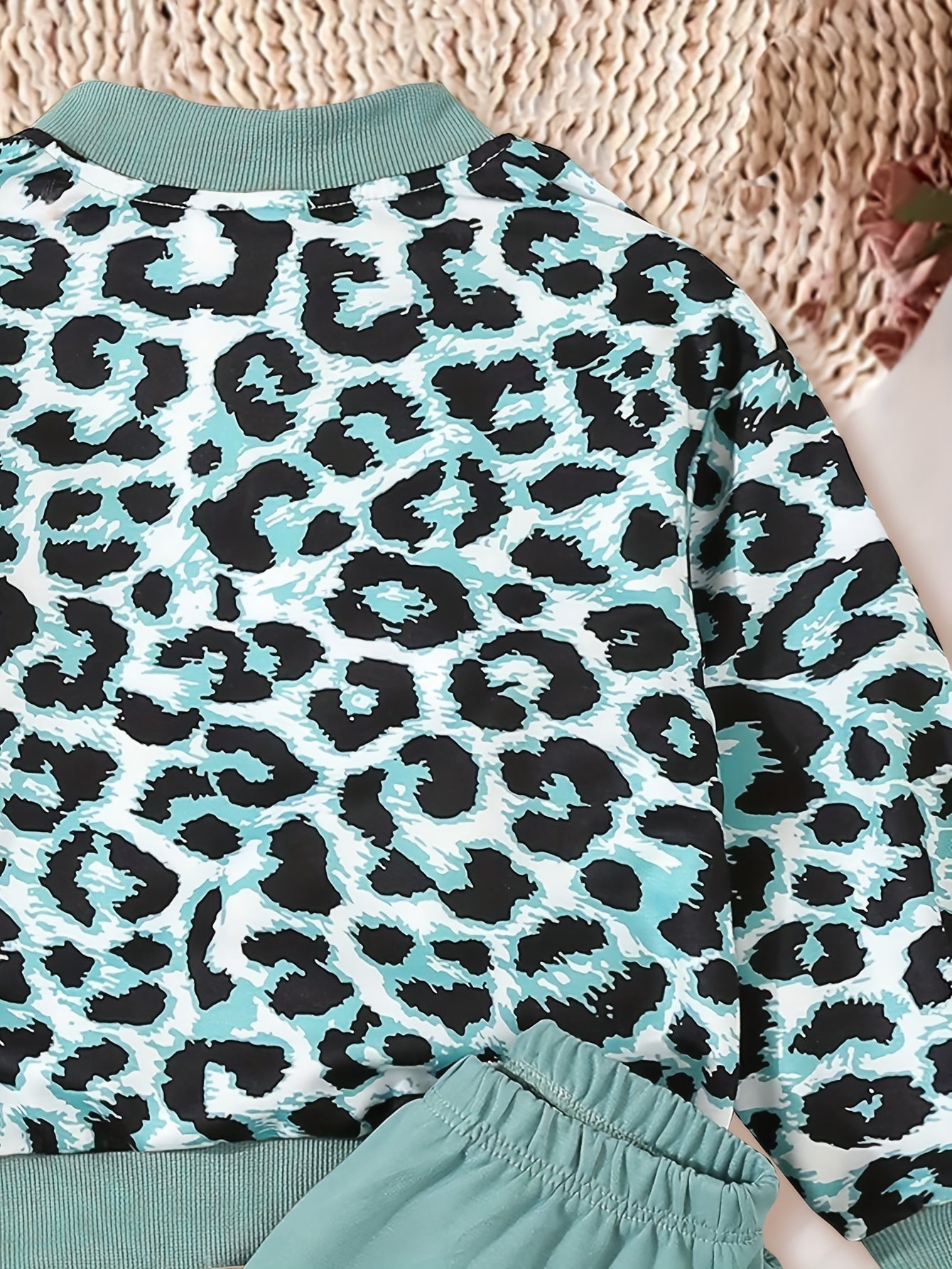 Fashion Jacket Set Three-Piece Set Girls' Fashion Leopard Print Jacket with Butterfly Pattern Long Sleeve & Casual Pants