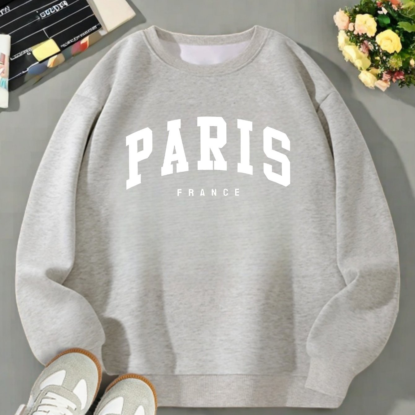 Girls' Casual Long Sleeve Round Neck Sweatshirt - Heather Gray with Random Print, Soft Warm Fabric, Regular Fit for Autumn\u002FWinter,