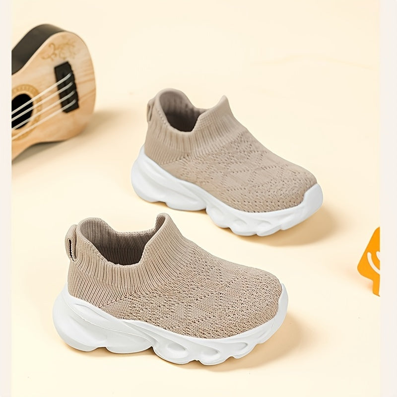 Soft Elastic Fashionable Casual Sports
