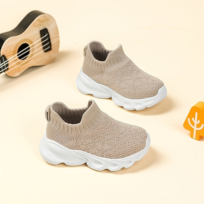 Soft Elastic Fashionable Casual Sports