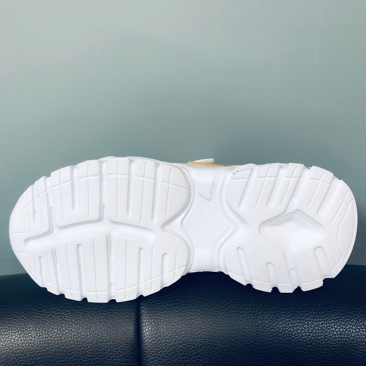 Boys' Athletic Sneakers - Stylish Comfort, Waterproof & Sandproof, with Arch Support & Cushioned Insole, Low-Top Design for Casual Outdoor Activities,